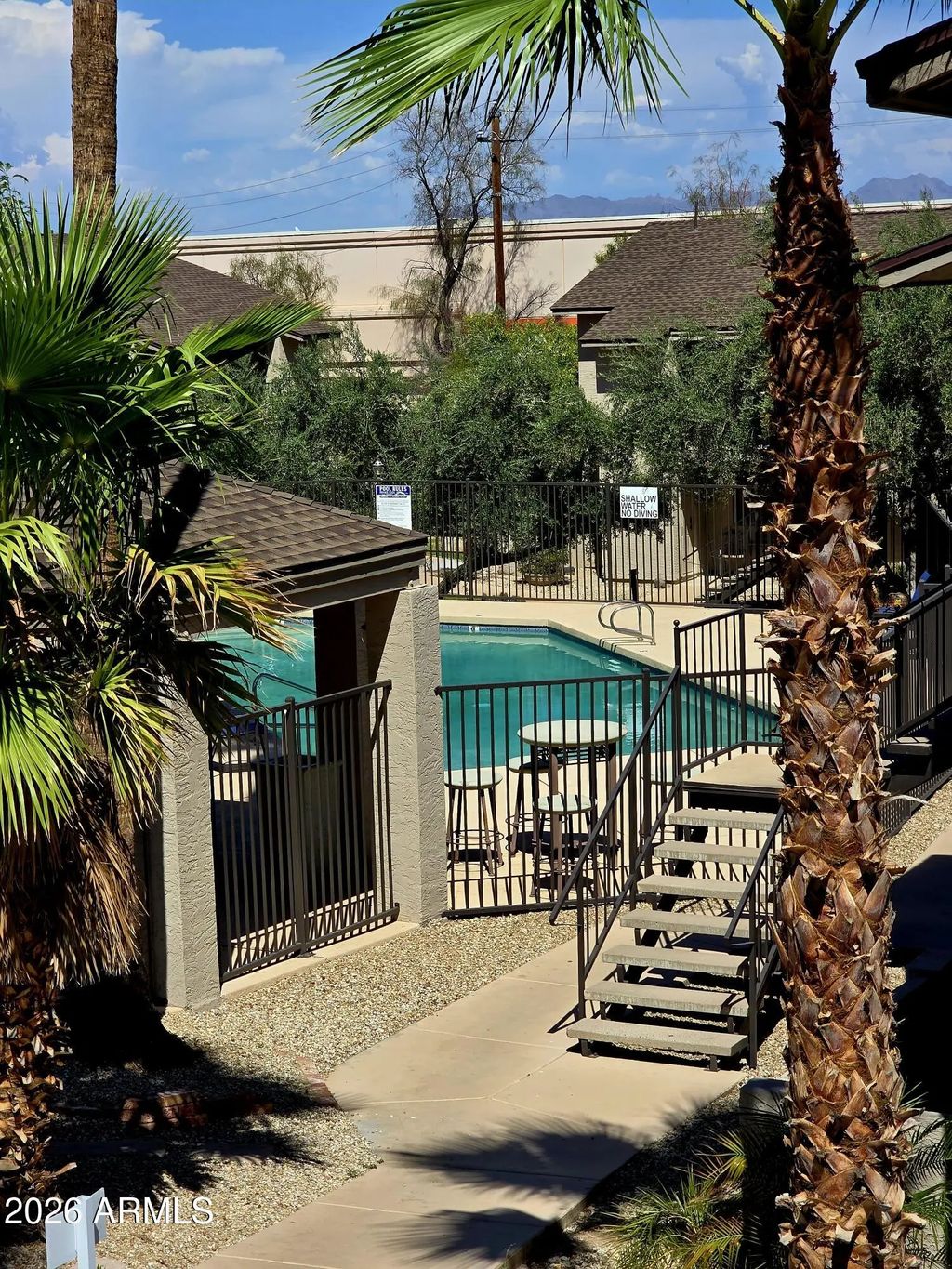 12440 N 20th Street N (unit 217), Phoenix