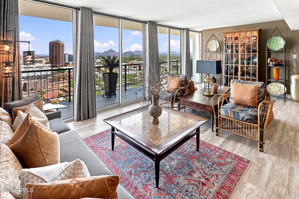 2323 N Central Avenue (unit 1804), Phoenix