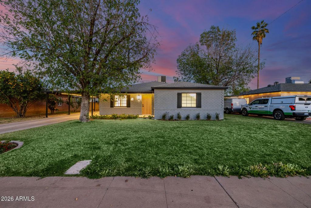 3321 N 17th Drive, Phoenix