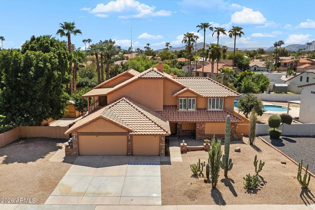 6235 E Paradise Lane, Scottsdale