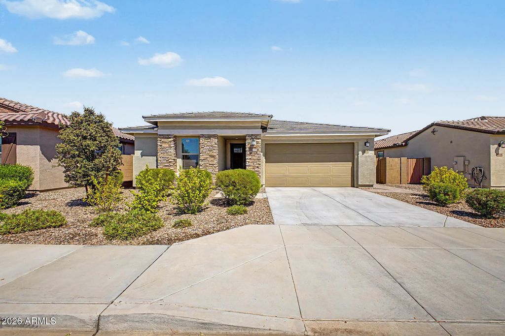 537 S Pheasant Drive, Gilbert