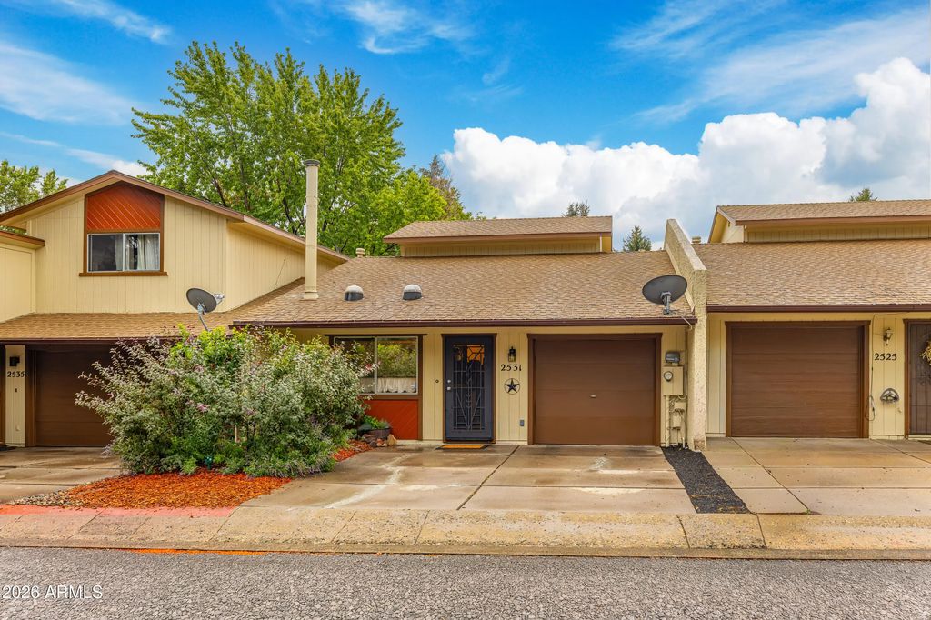 2531 E Jeffrey Loop, Flagstaff