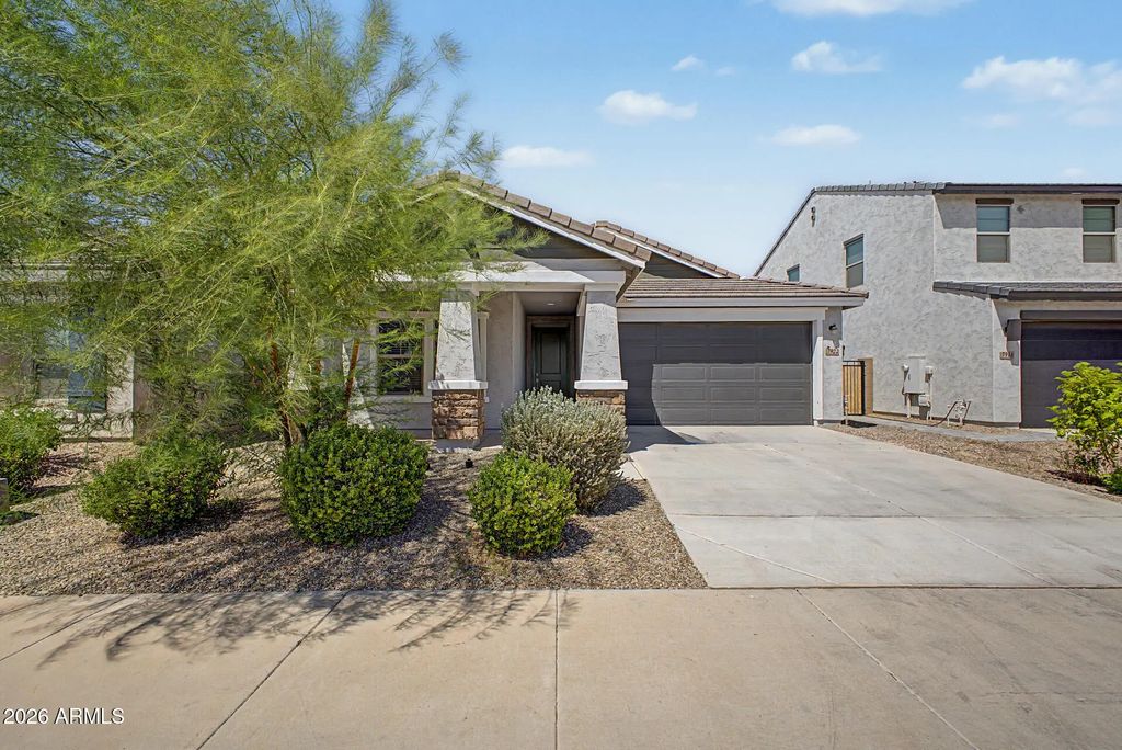 7922 W Sands Road, Glendale