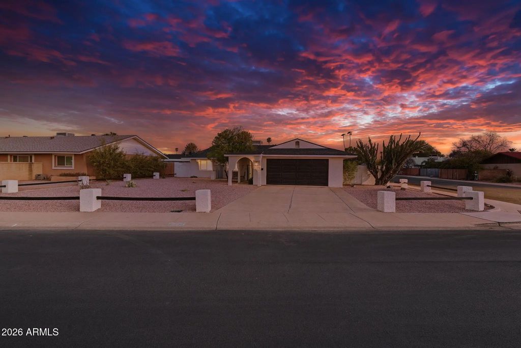 1703 E Laguna Drive, Tempe