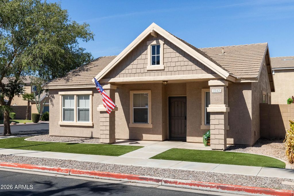 2242 S Barrington, Mesa