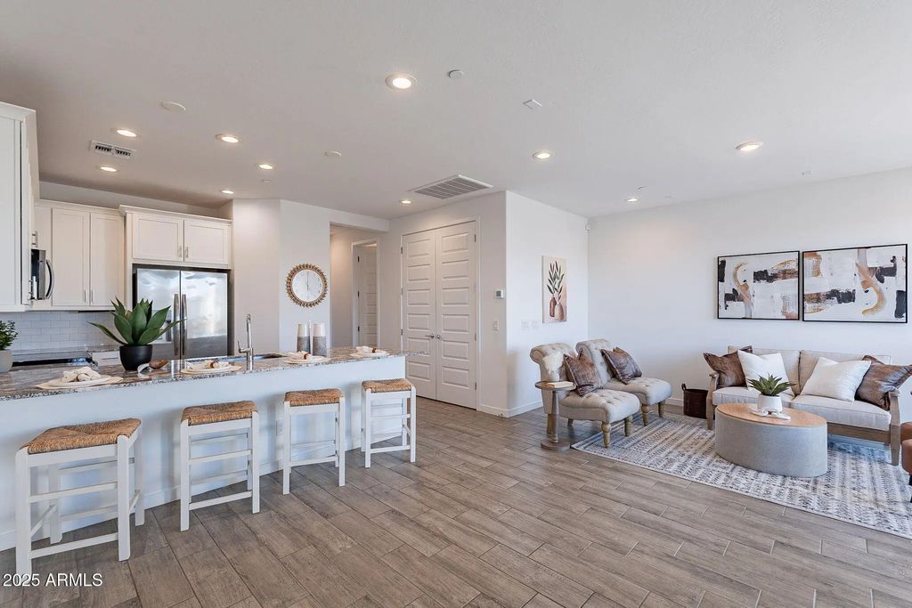 9835 E Wavelength Avenue, Mesa