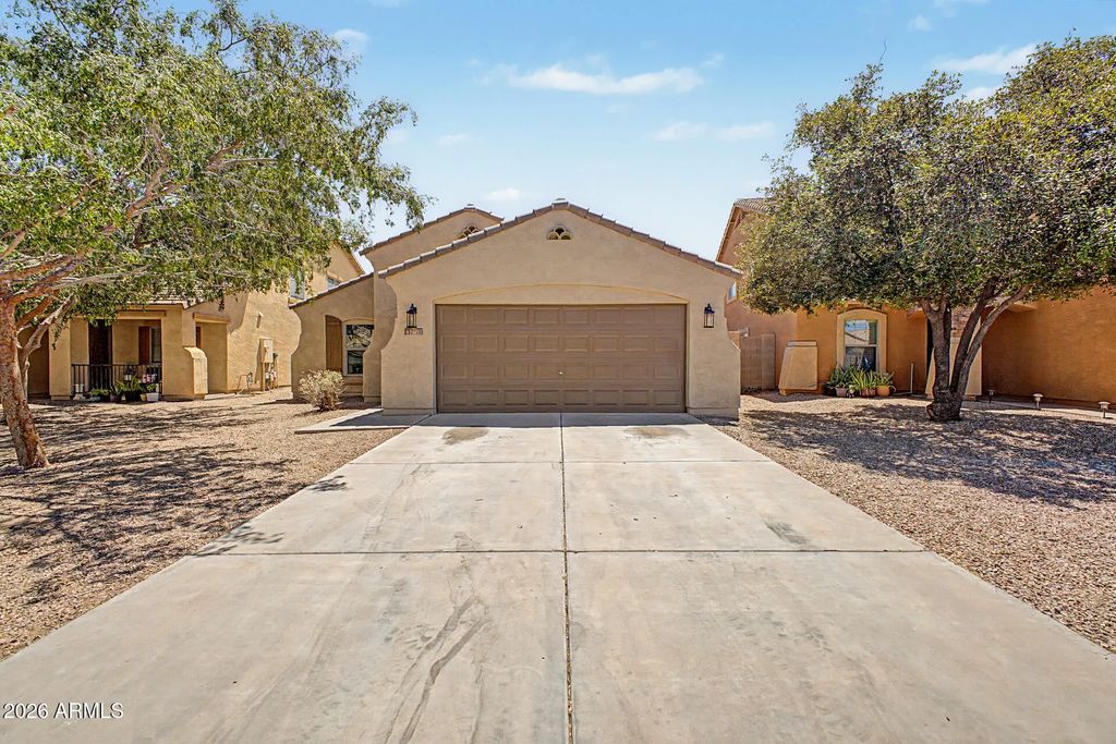 43605 W Arizona Avenue, Maricopa