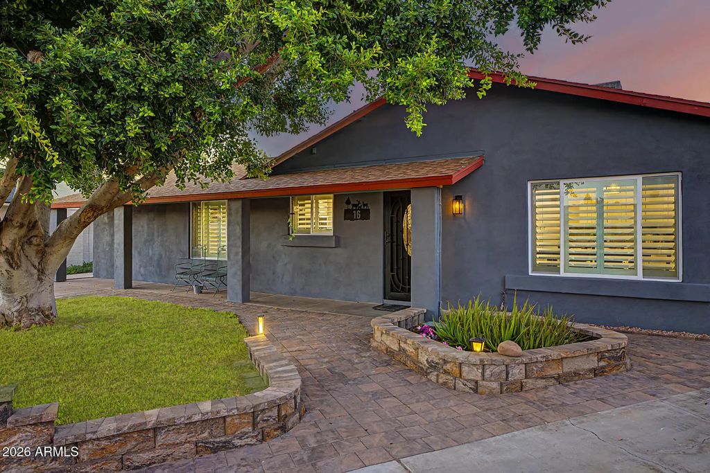 16 E Rice Drive, Tempe