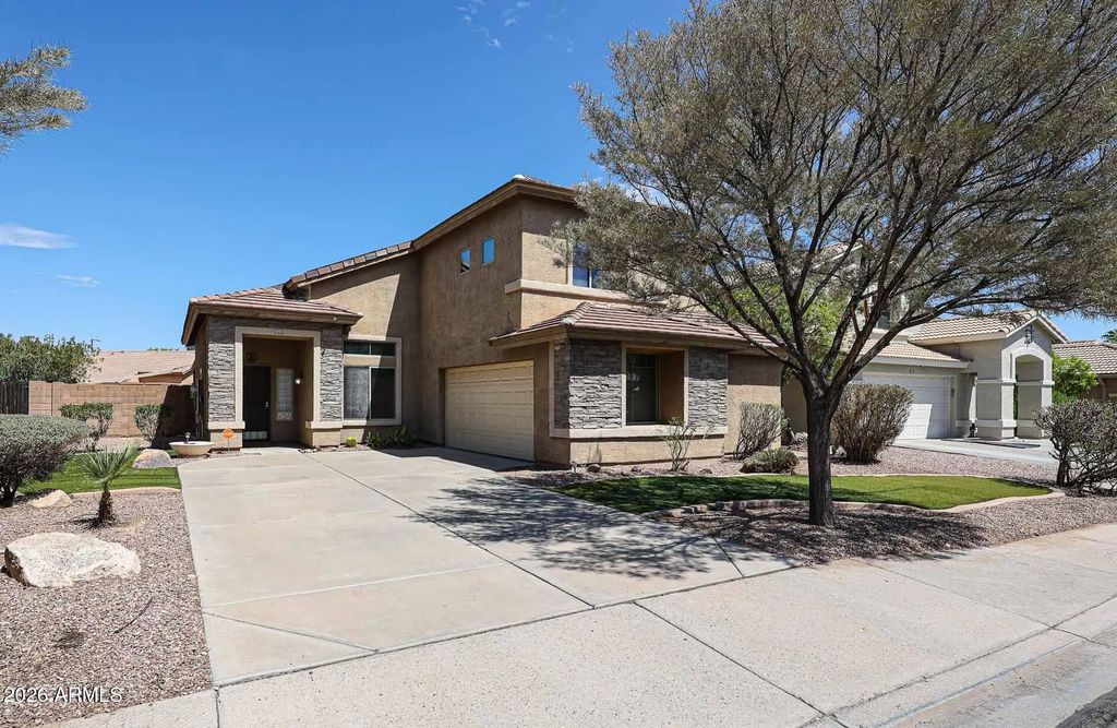 13652 W Rovey Avenue, Litchfield Park