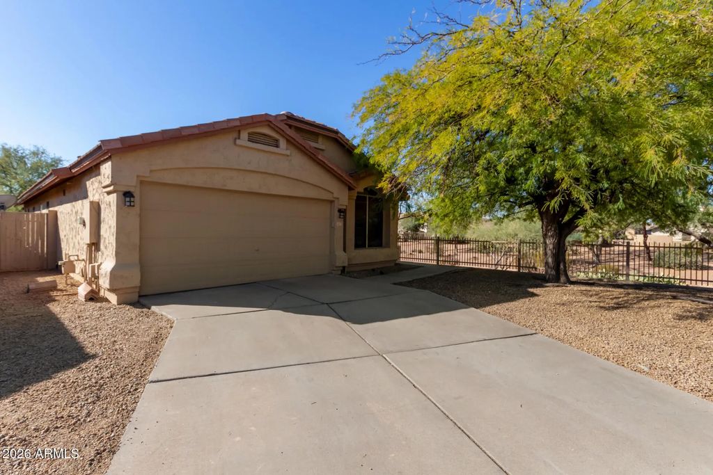 4607 E Abraham Lane, Phoenix