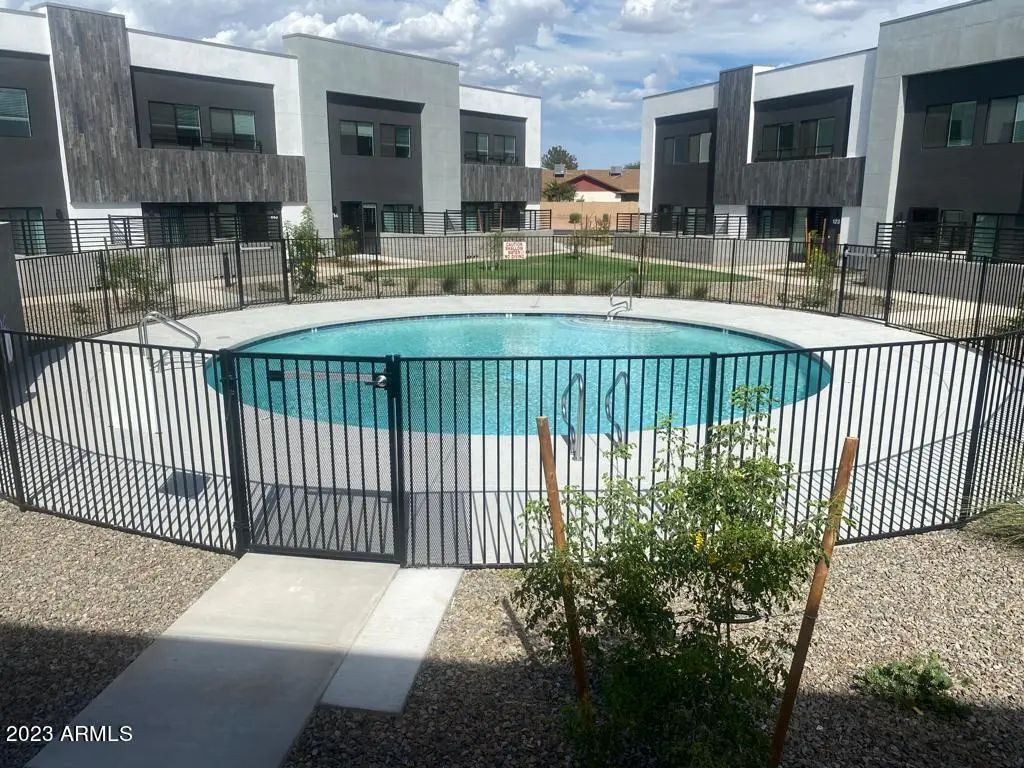 432 S 32nd Street (unit 119), Mesa