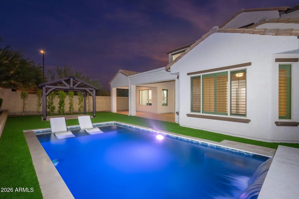 1528 W Red Bird Road, Phoenix