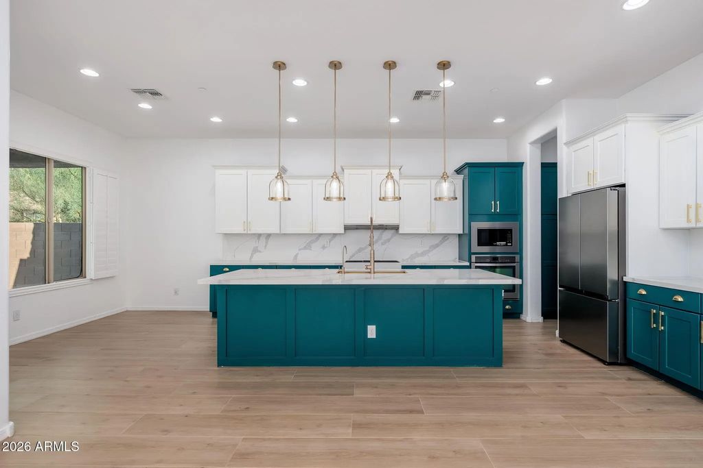 1528 W Red Bird Road, Phoenix
