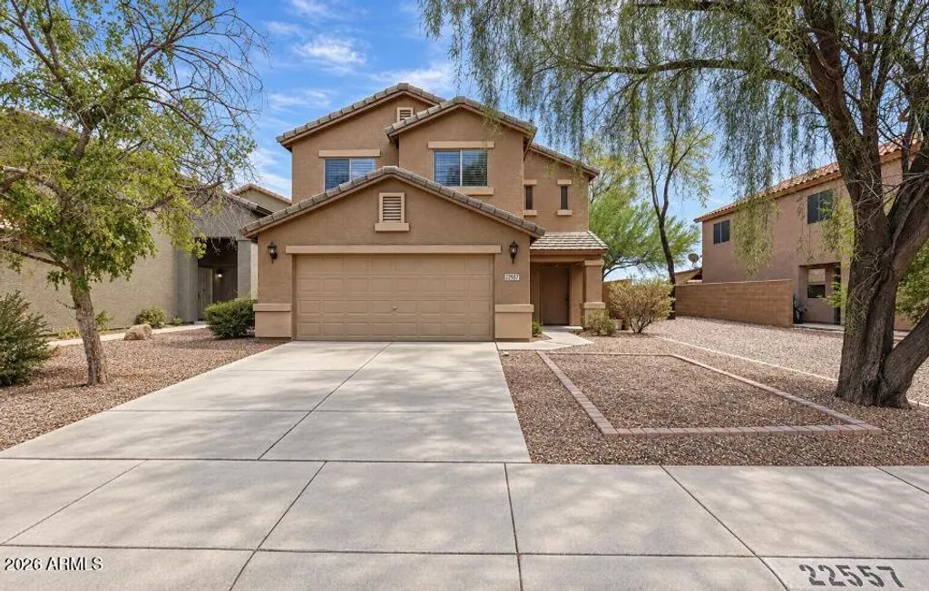 22557 N Davis Way, Maricopa