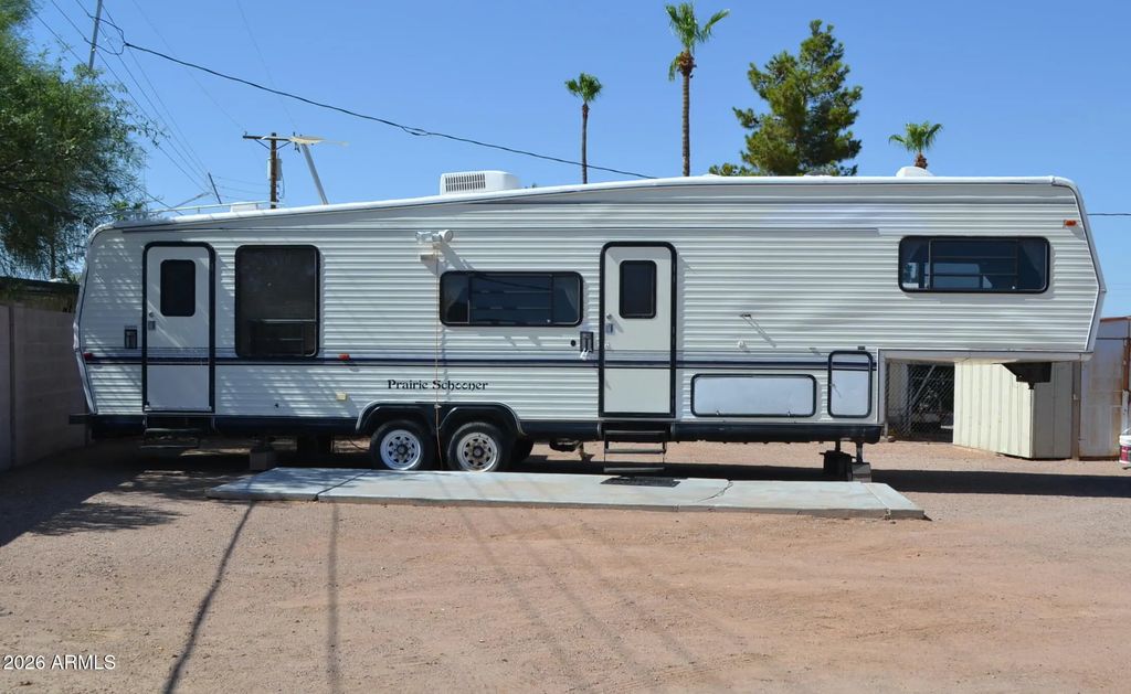 677 S Warner Drive (unit 3), Apache Junction