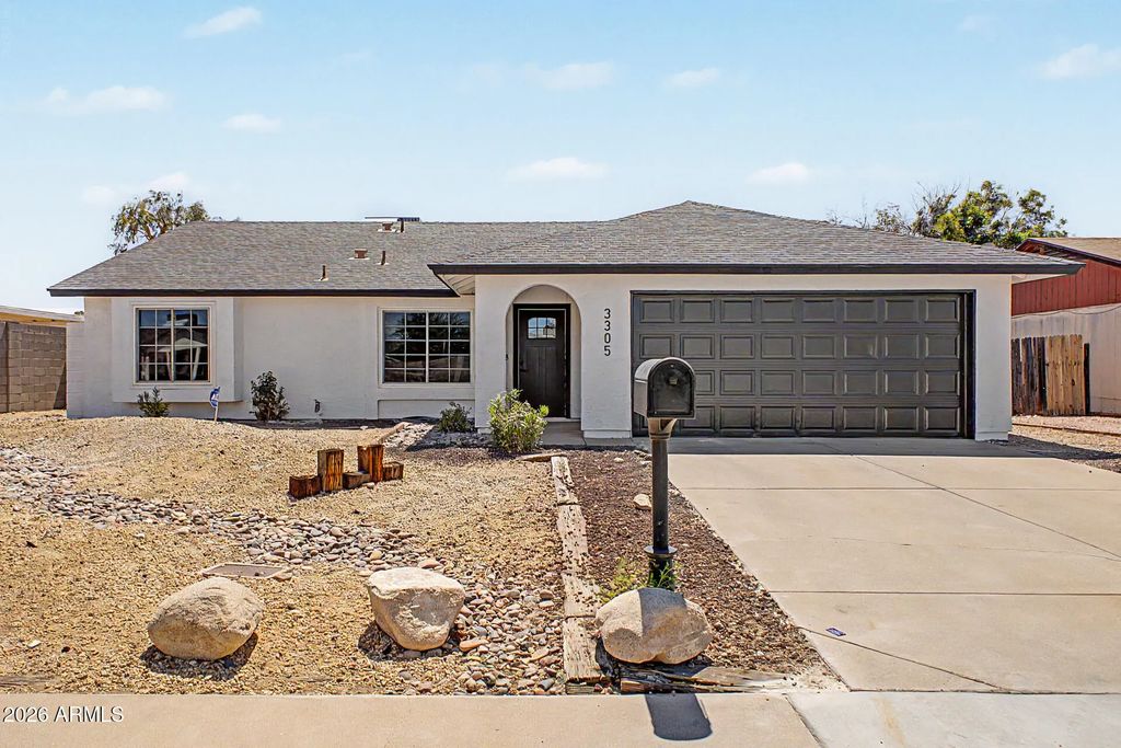 3305 E Saint John Road, Phoenix