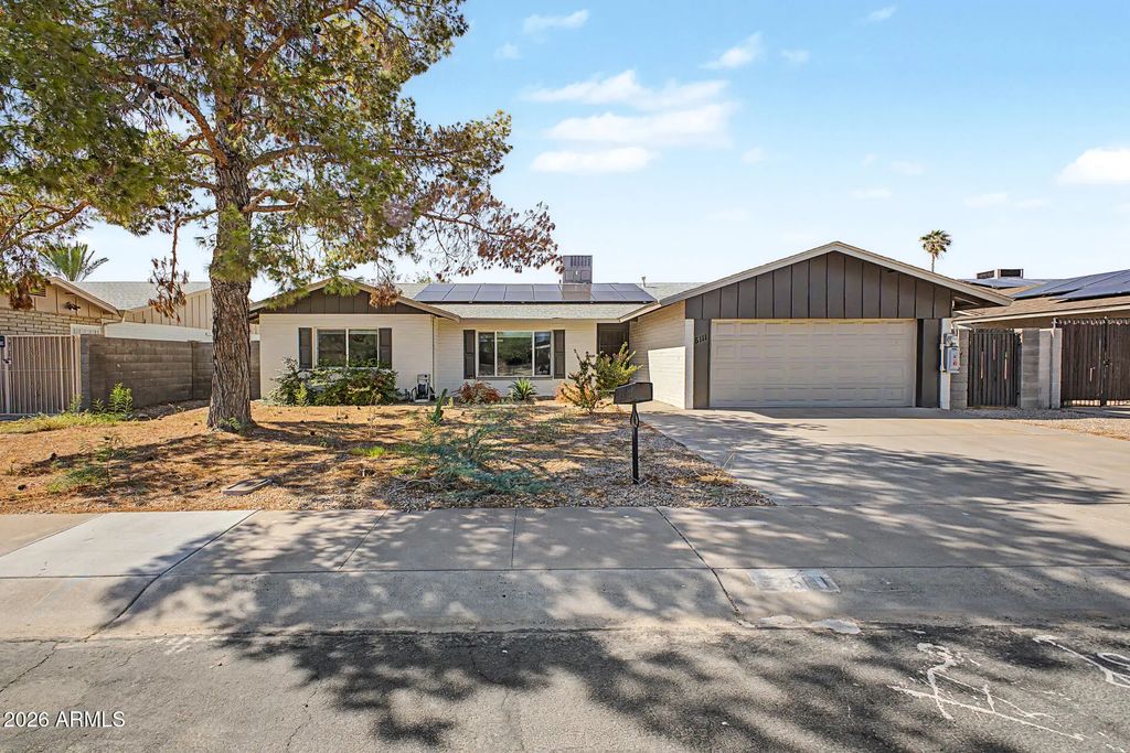 5111 W Greenway Road, Glendale