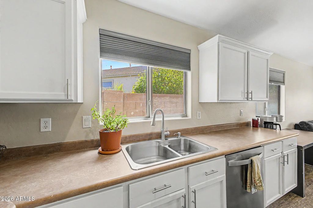 15435 W Mescal Street, Surprise