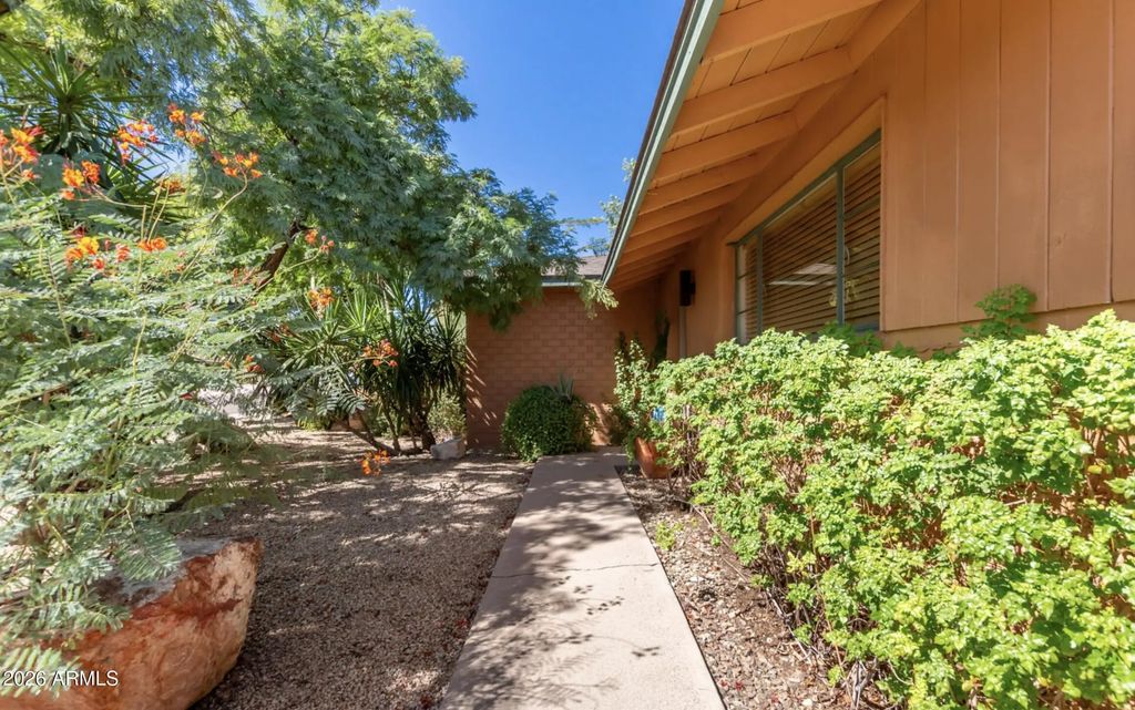 7536 E Coolidge Street, Scottsdale