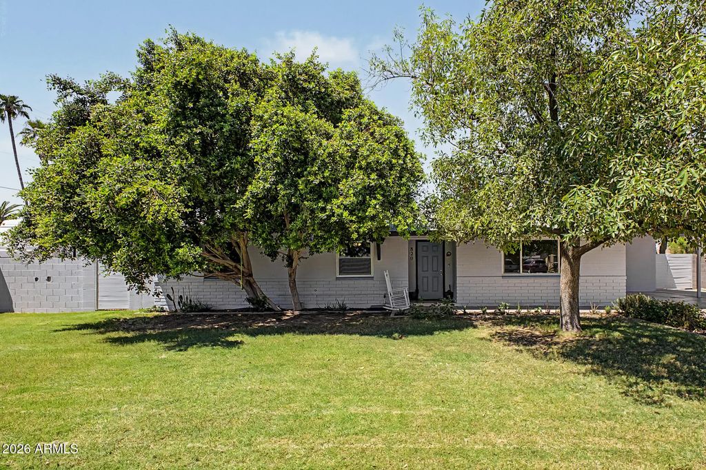 820 N Lesueur, Mesa