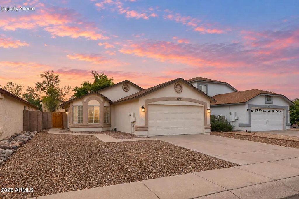 15033 W Heritage Oak Way, Surprise