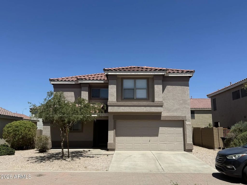 2448 E Hazeltine Way, Chandler