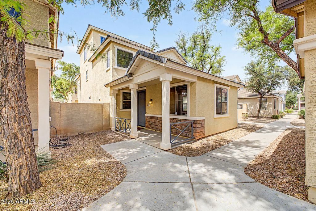 92 E Palomino Drive, Gilbert