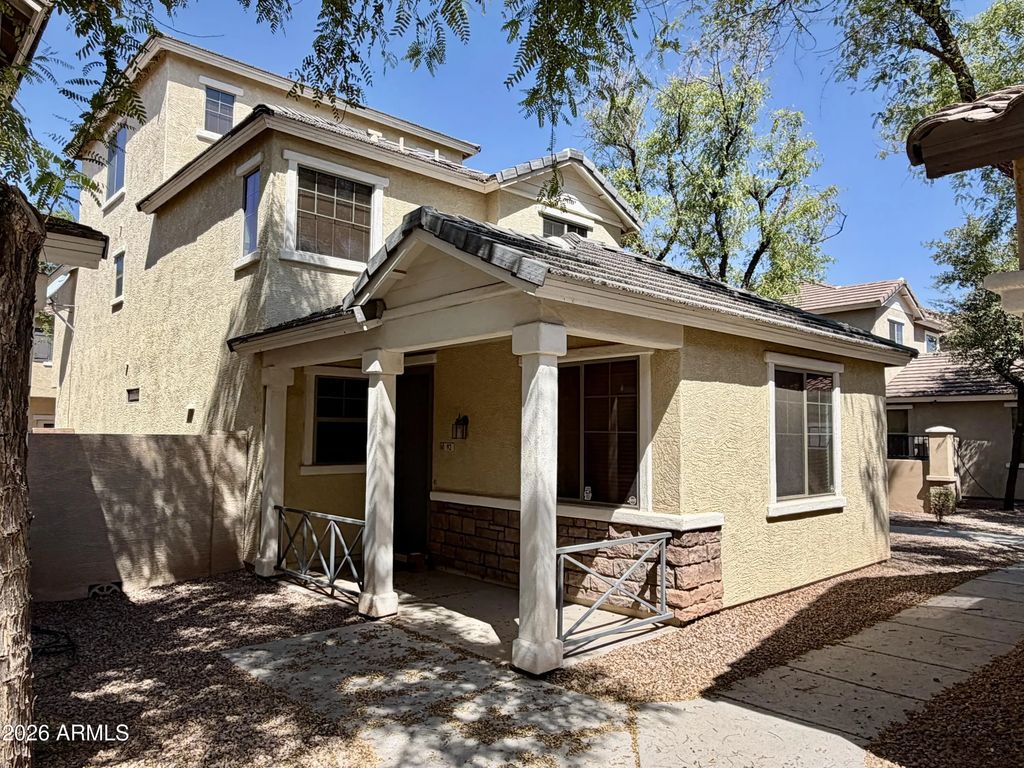 92 E Palomino Drive, Gilbert
