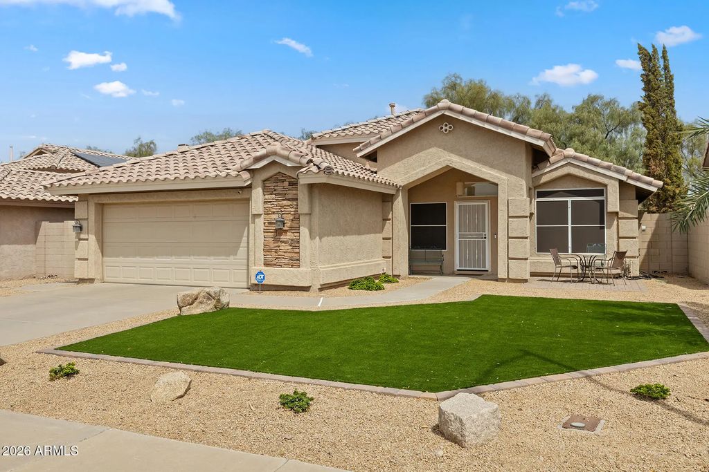 8802 W Kings Avenue, Peoria