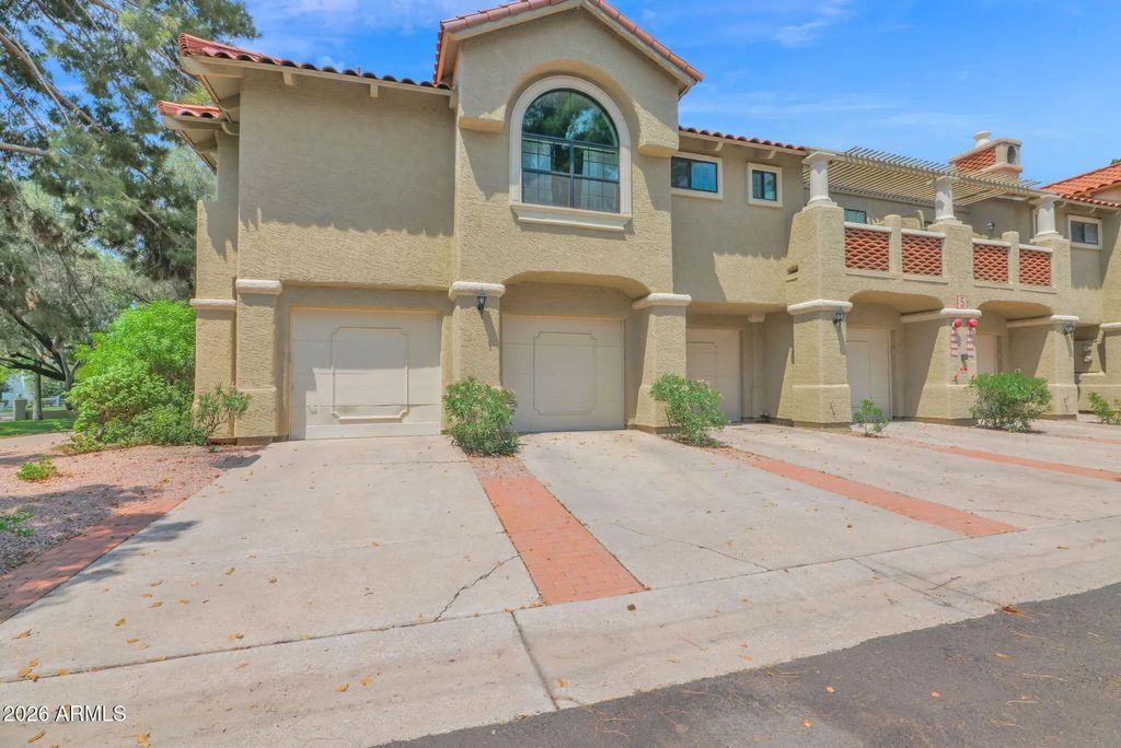 8300 E Via De Ventura -- (unit 2015), Scottsdale