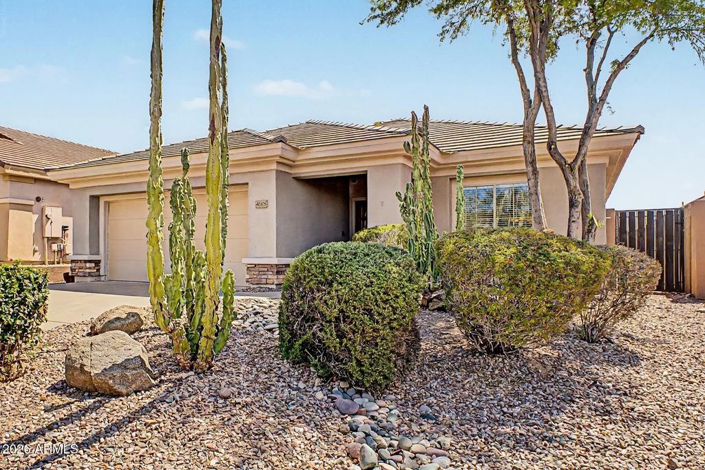 41105 N Prestancia Drive, Phoenix
