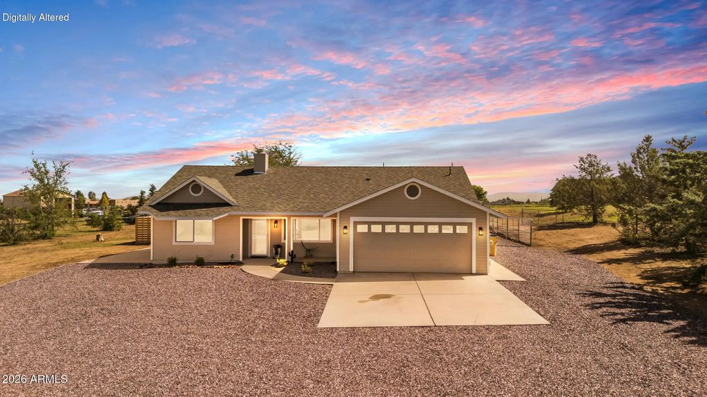 499 N Reed Road, Chino Valley