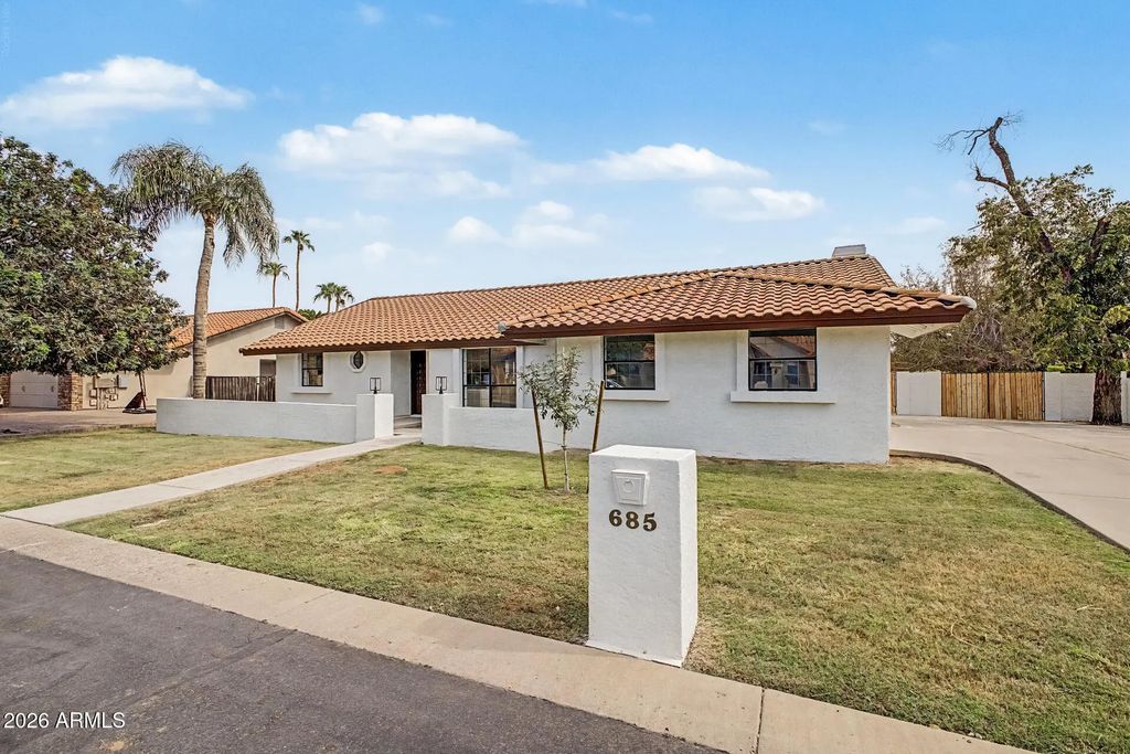 685 E Linda Lane, Gilbert
