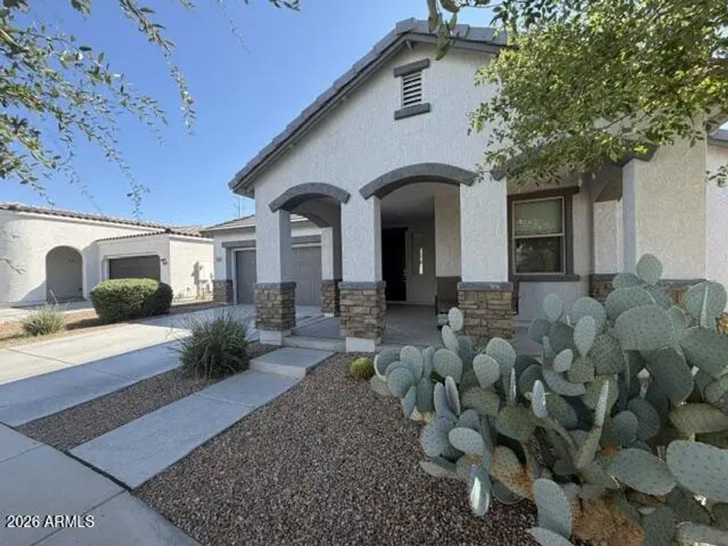 22505 E Via Las Brisas, Queen Creek