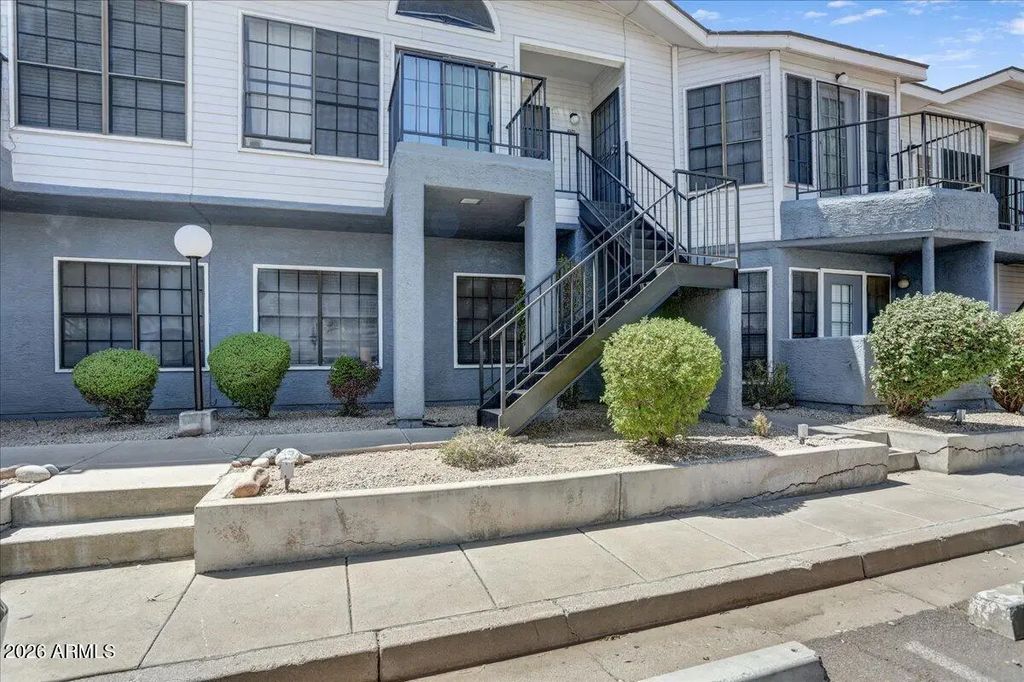 8888 N 47th Avenue (unit 230), Glendale