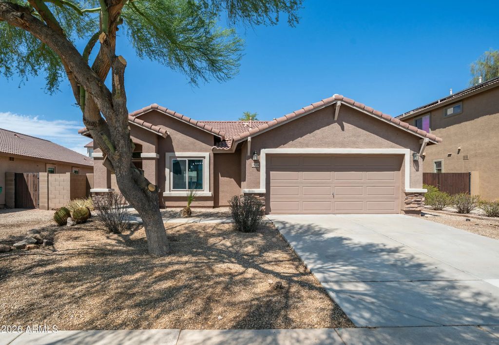 21570 N Greenway Road, Maricopa