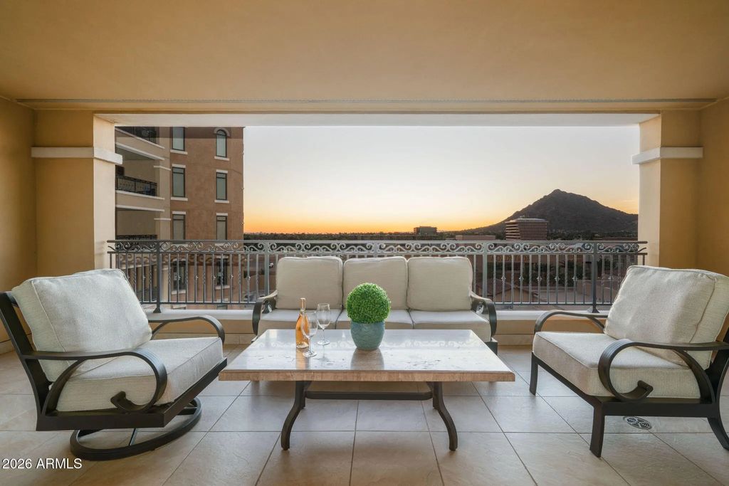 7181 E Camelback Road (unit 907), Scottsdale