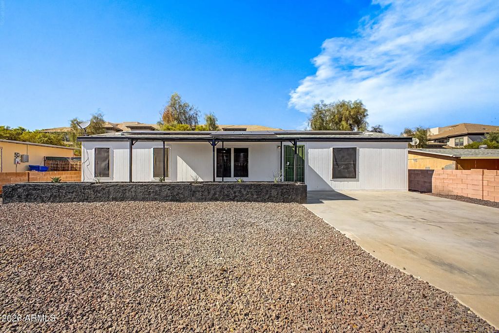 2526 E Behrend Drive, Phoenix