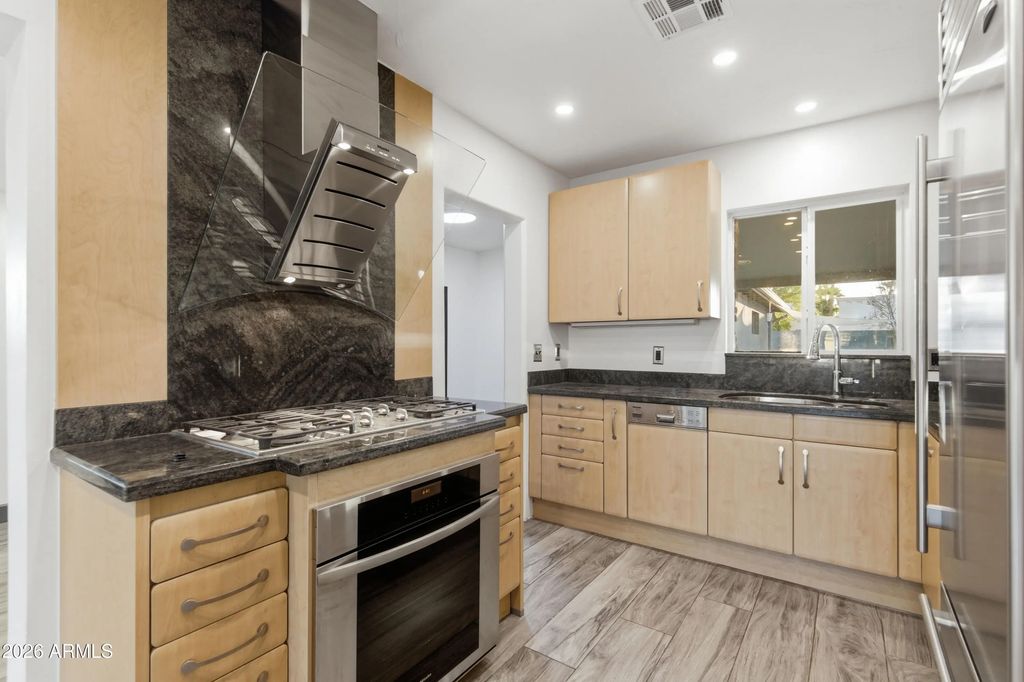 3402 N 26th Place, Phoenix