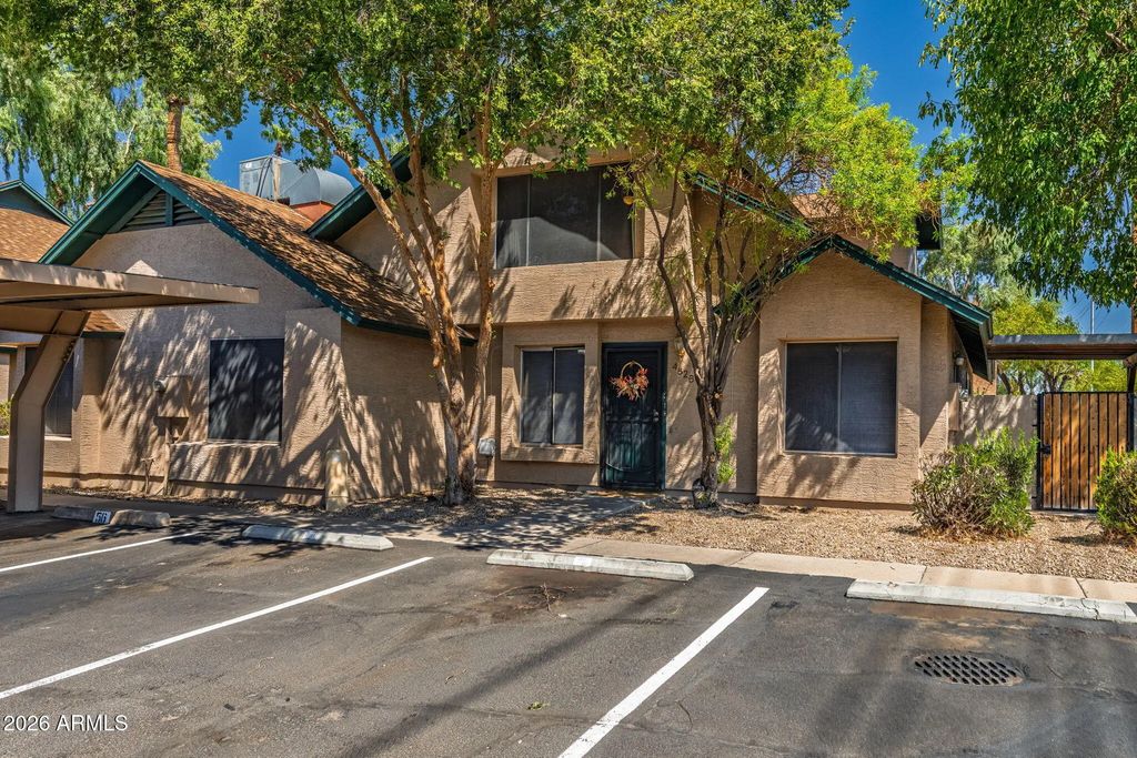 4826 W Northern Avenue, Glendale