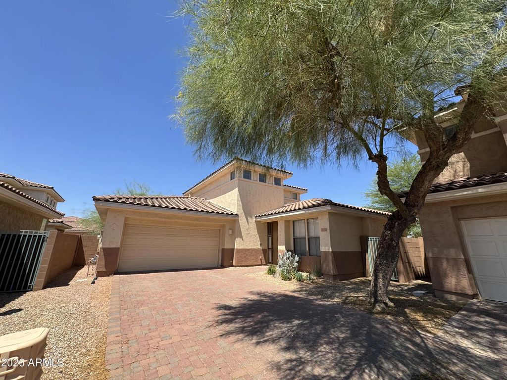 13518 W Cypress Street, Goodyear