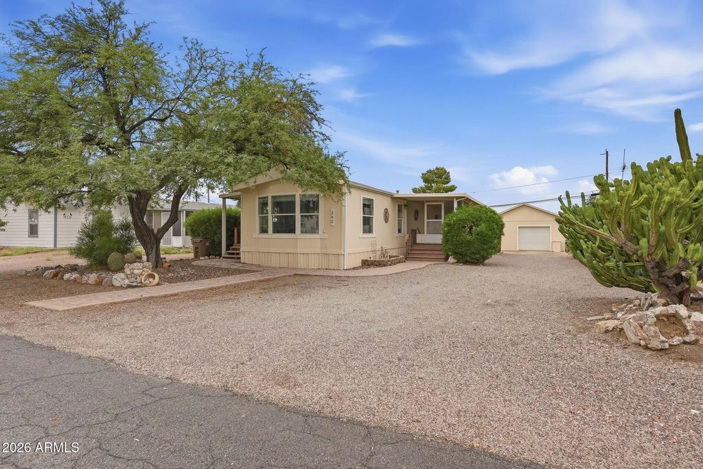 392 N Buckhorn Court, Queen Valley