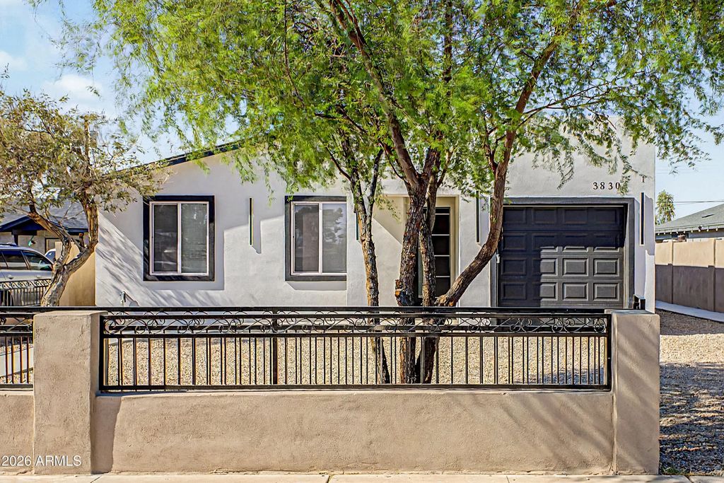 3830 W Latham Street, Phoenix