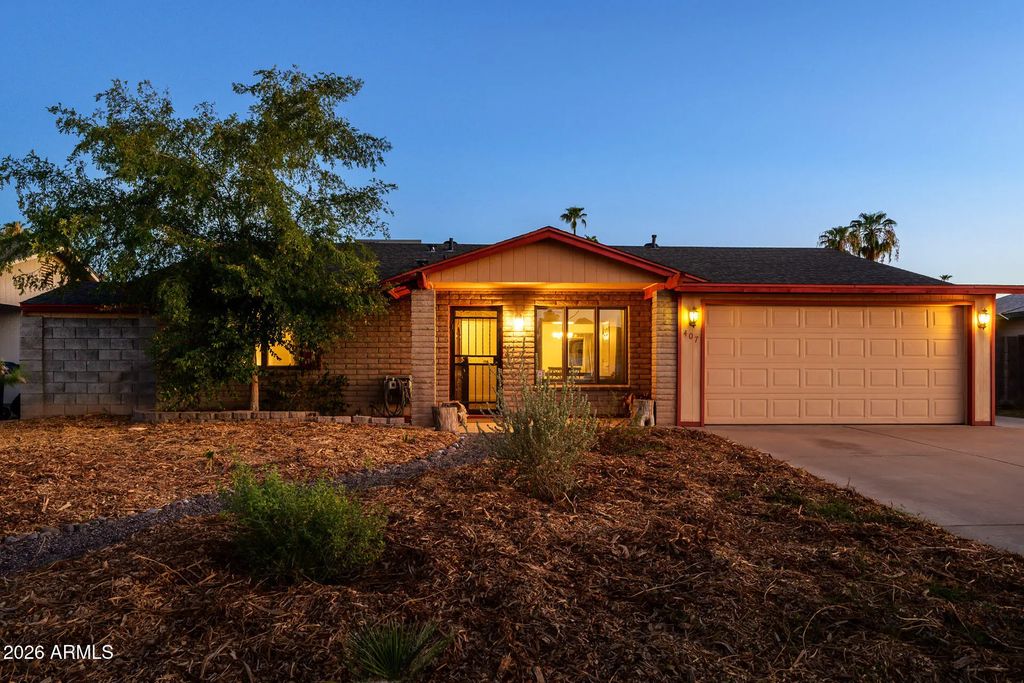407 E Julie Drive, Tempe