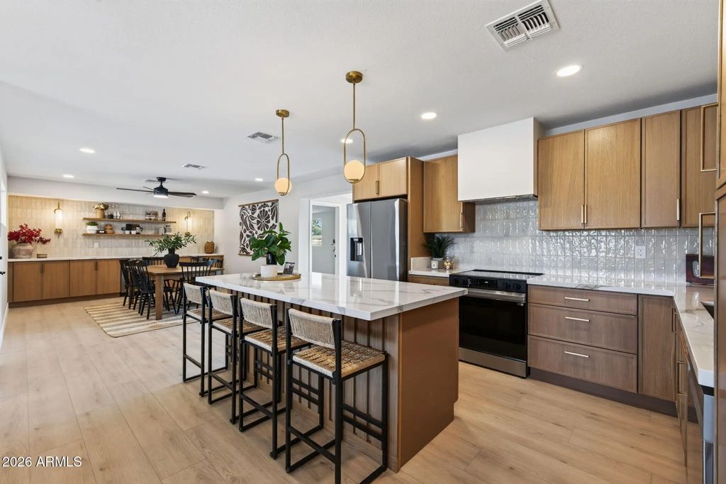 6807 E Portland Street, Scottsdale