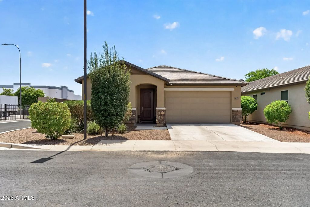 8757 W Jefferson Street, Tolleson
