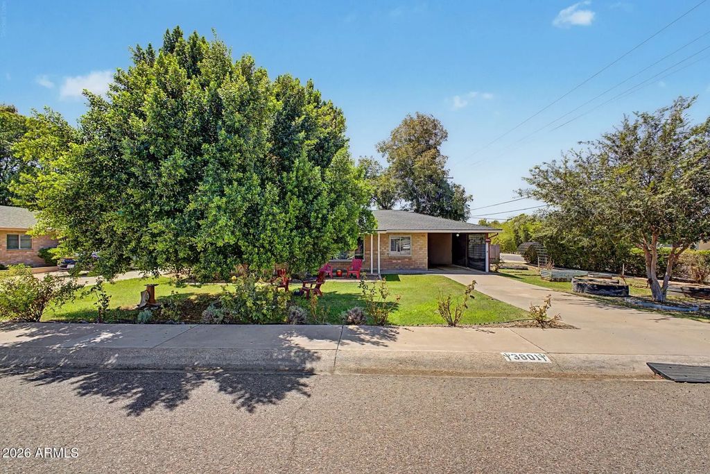 3801 E Amelia Avenue, Phoenix