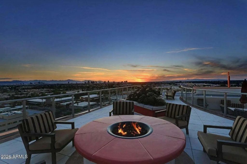 2211 E Camelback Road (unit 409), Phoenix
