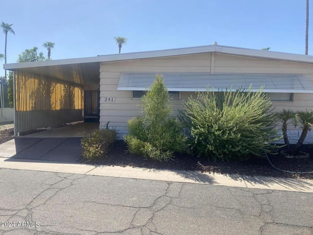 120 N Val Vista Drive (unit Lot 241), Mesa