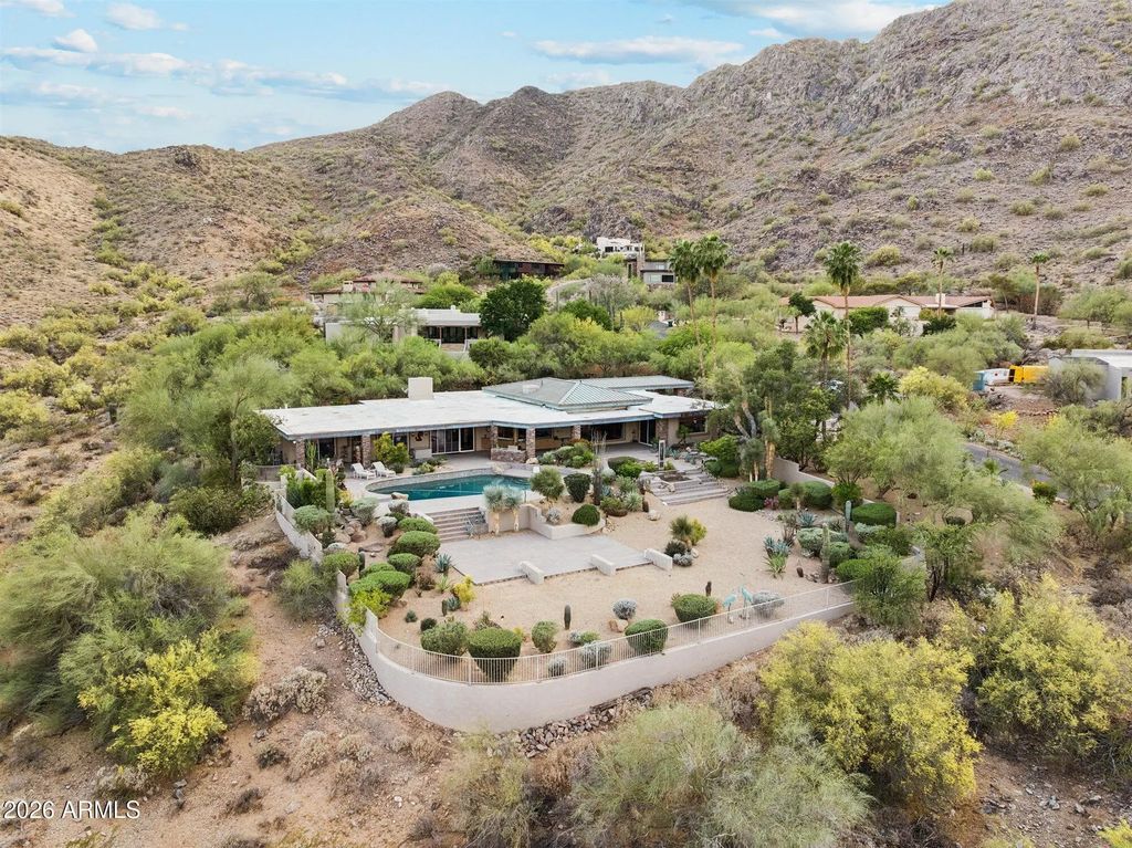 8219 N Charles Drive, Paradise Valley